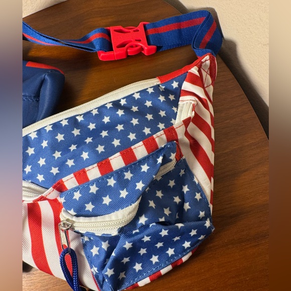 NWT Tipsy Elves Freedom Fanny Pack w/Drink Holder - Picture 7 of 11